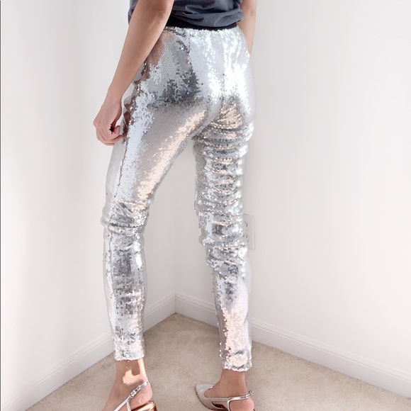 CHICBOMB - Picture 4 of 8